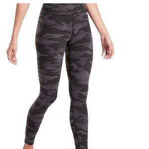 Athleta Elation Camo Leggings size medium